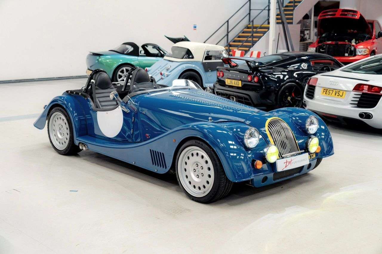 2015 MORGAN PLUS 8 2015 MORGAN PLUS 8