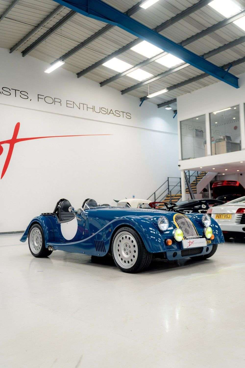 2015 MORGAN PLUS 8 2015 MORGAN PLUS 8