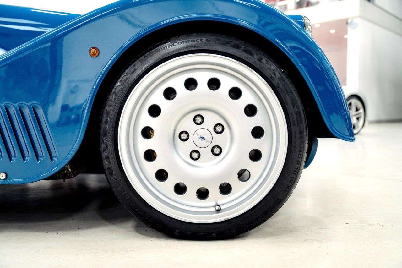 2015 MORGAN PLUS 8 2015 MORGAN PLUS 8