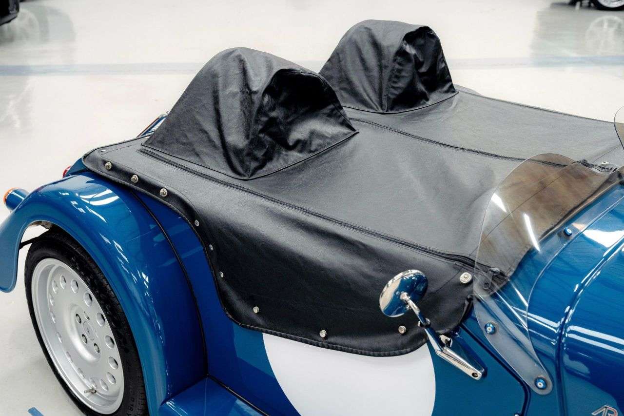 2015 MORGAN PLUS 8 2015 MORGAN PLUS 8