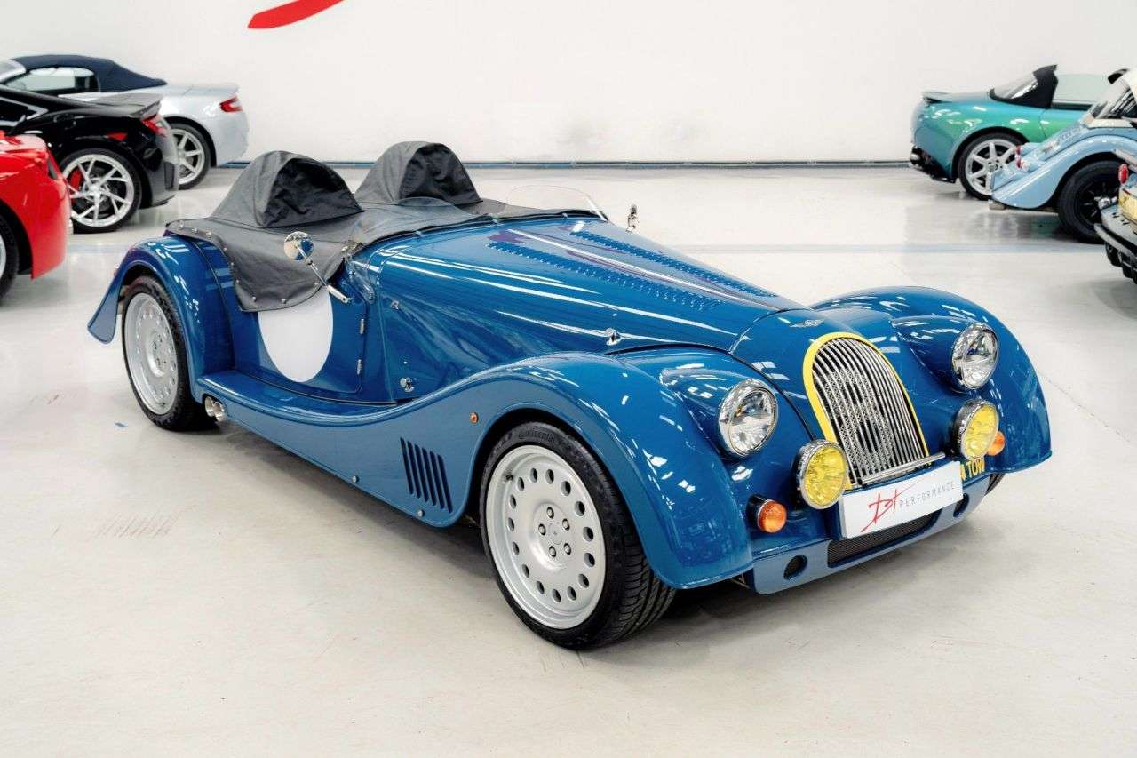 2015 MORGAN PLUS 8 2015 MORGAN PLUS 8