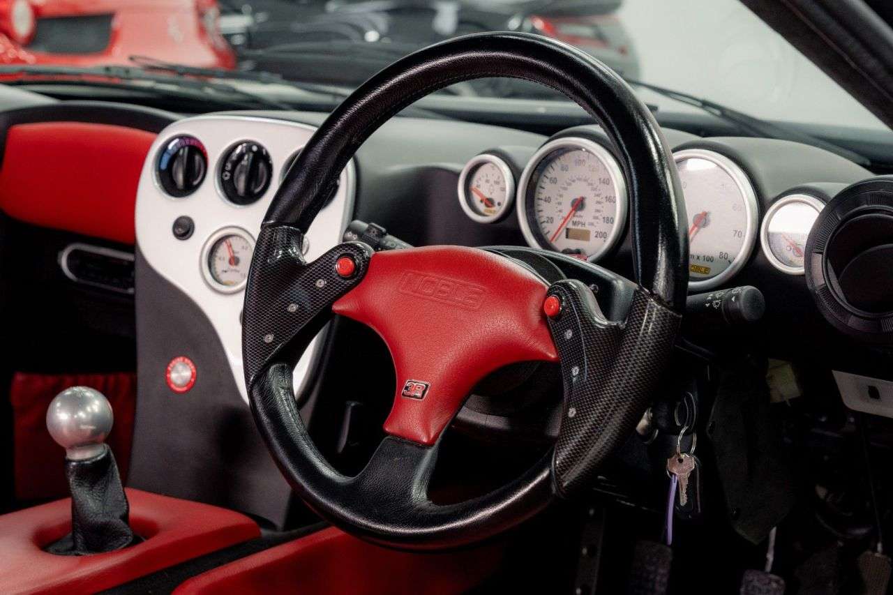 2004 NOBLE M12 GTO-3R 2004 NOBLE M12 GTO-3R