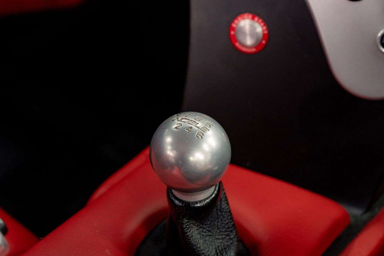 2004 NOBLE M12 GTO-3R 2004 NOBLE M12 GTO-3R