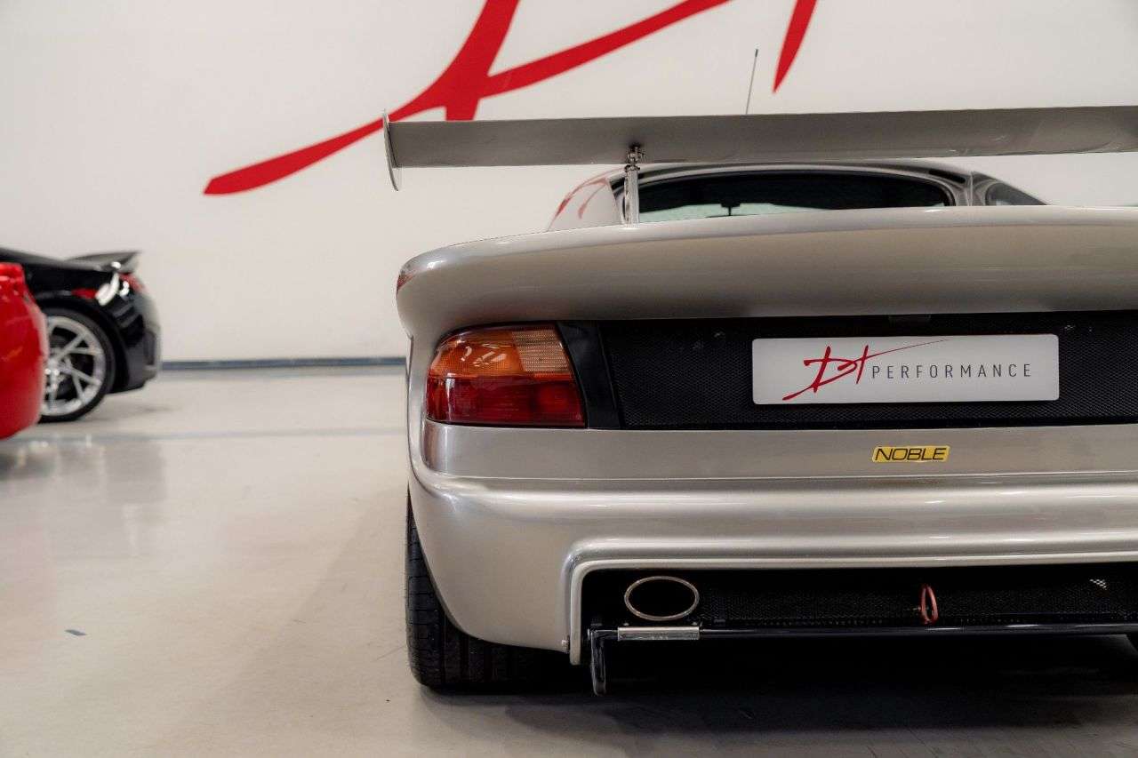 2004 NOBLE M12 GTO-3R 2004 NOBLE M12 GTO-3R