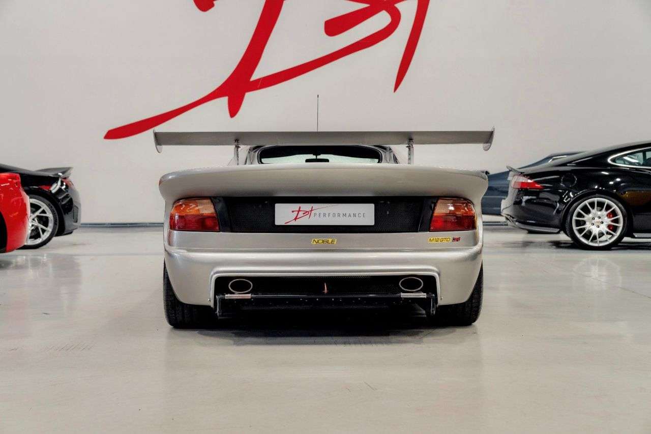 2004 NOBLE M12 GTO-3R 2004 NOBLE M12 GTO-3R