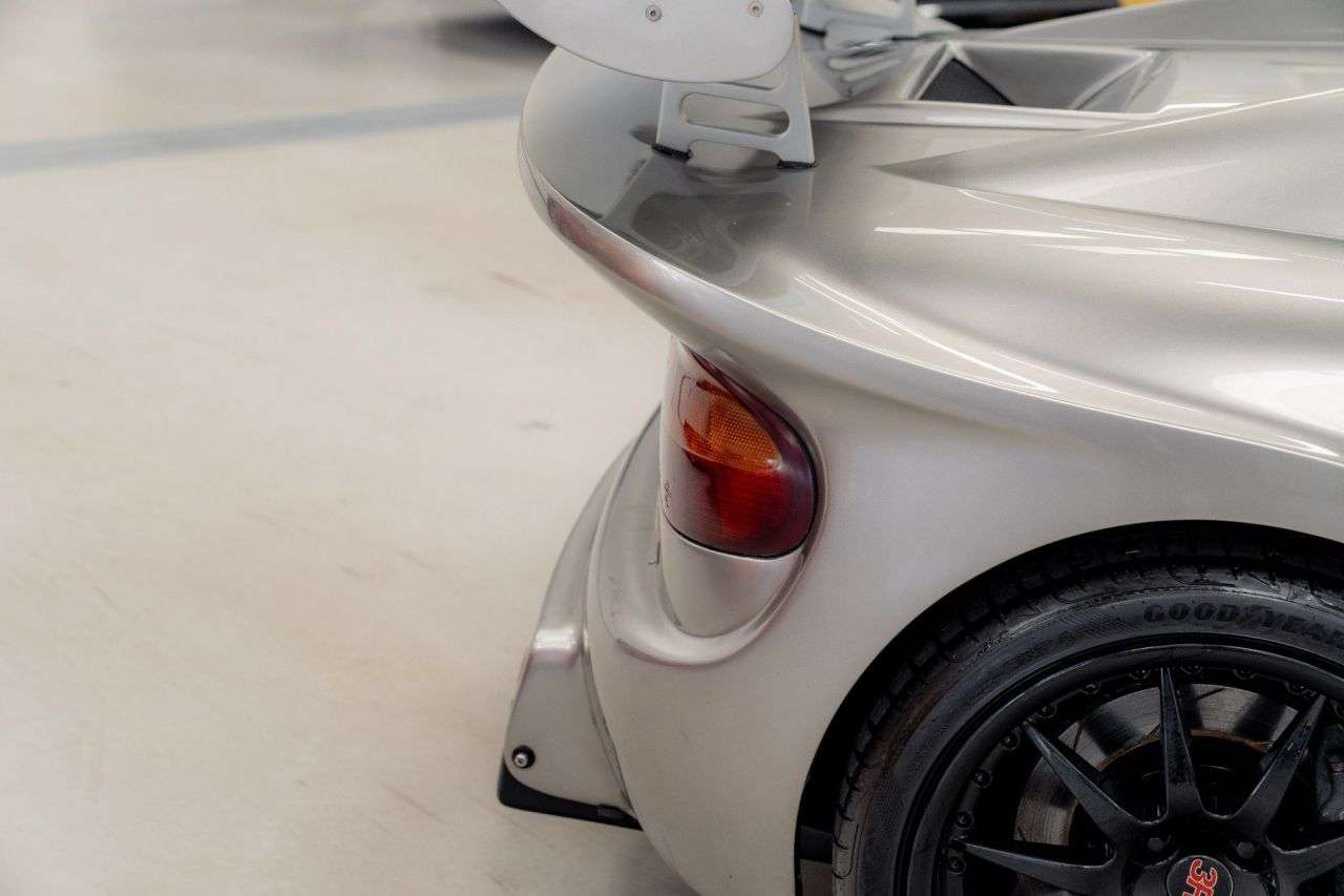 2004 NOBLE M12 GTO-3R 2004 NOBLE M12 GTO-3R