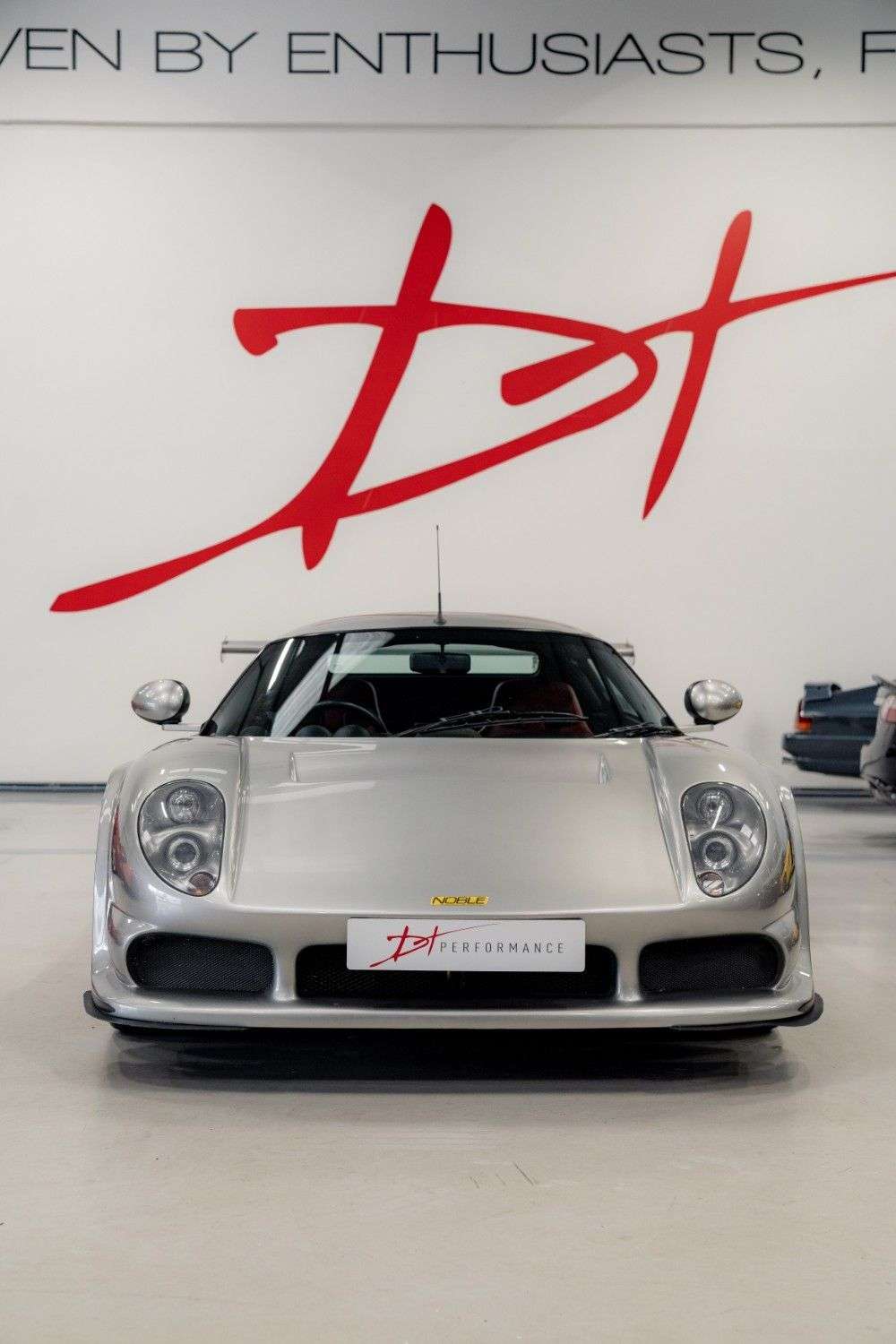 2004 NOBLE M12 GTO-3R 2004 NOBLE M12 GTO-3R