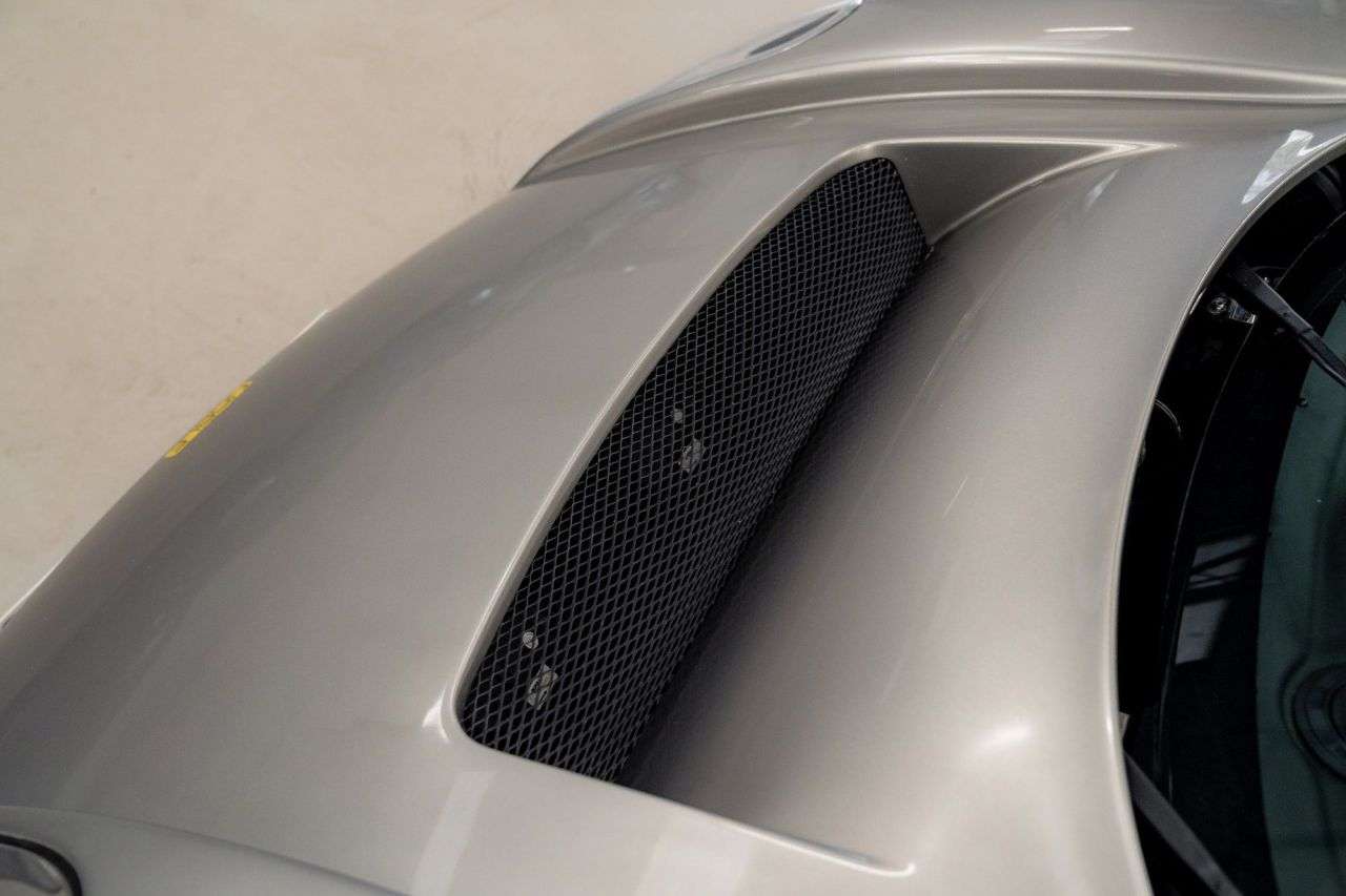 2004 NOBLE M12 GTO-3R 2004 NOBLE M12 GTO-3R