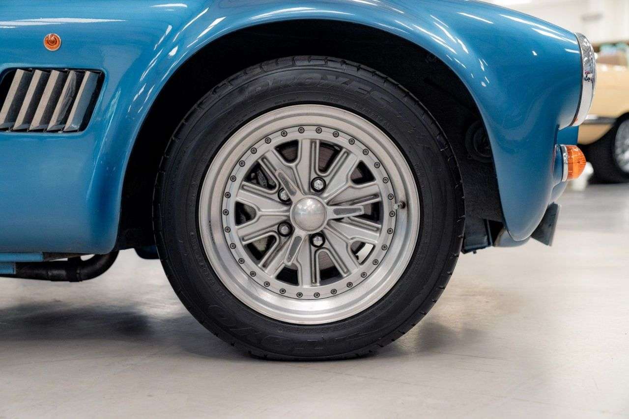 2009 AK COBRA 2009 AK COBRA