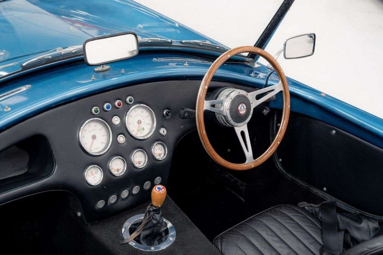 2009 AK COBRA 2009 AK COBRA