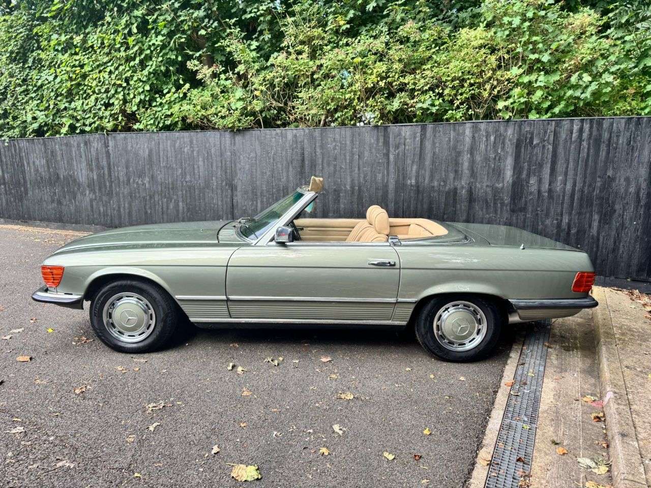 1983 MERCEDES-BENZ SL 1983 MERCEDES-BENZ SL