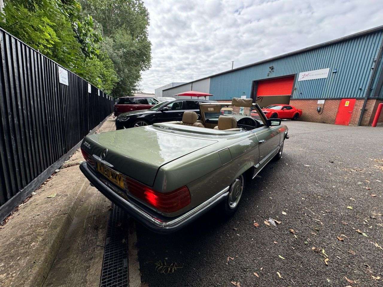 1983 MERCEDES-BENZ SL 1983 MERCEDES-BENZ SL