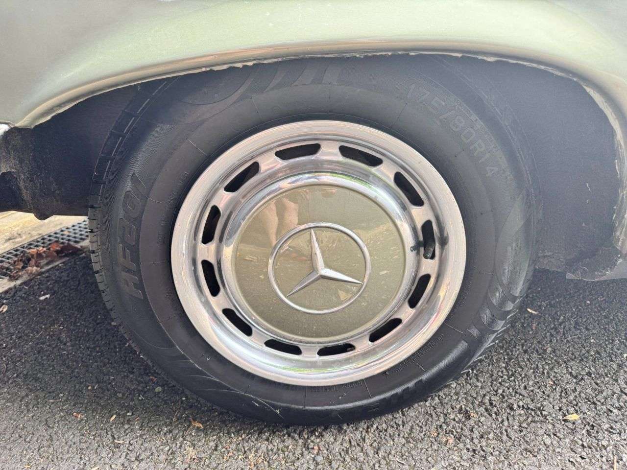 1983 MERCEDES-BENZ SL 1983 MERCEDES-BENZ SL