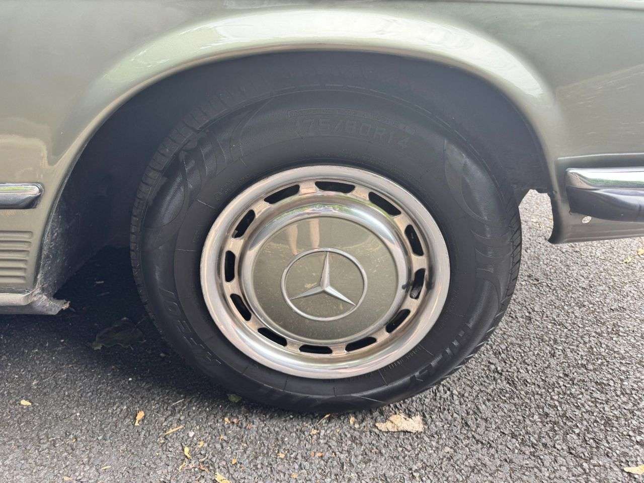 1983 MERCEDES-BENZ SL 1983 MERCEDES-BENZ SL