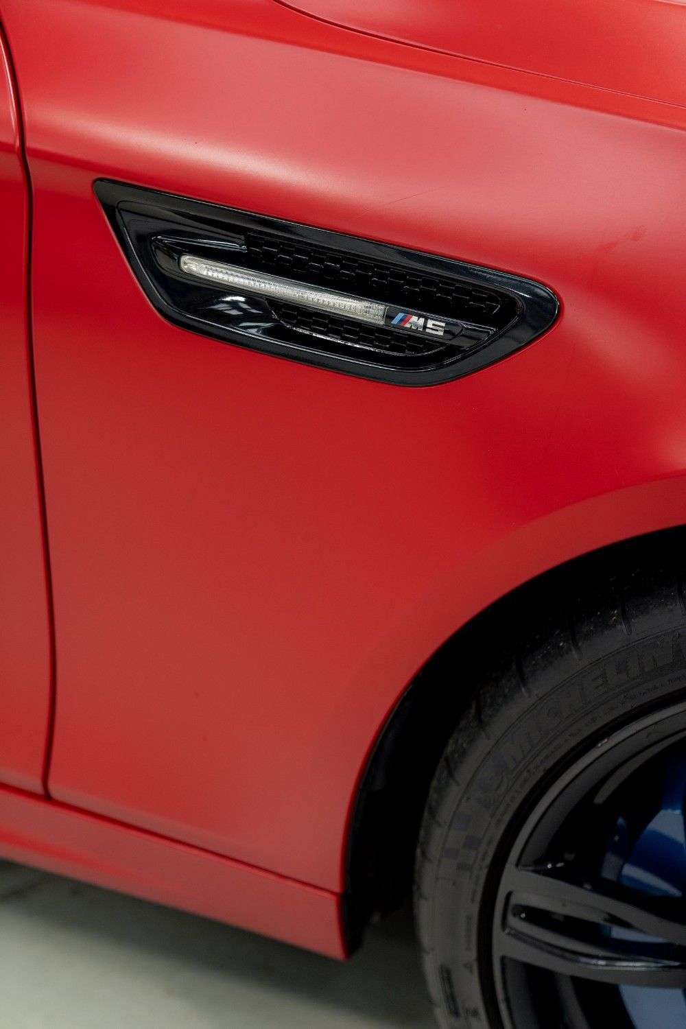 2012 BMW M5 2012 BMW M5