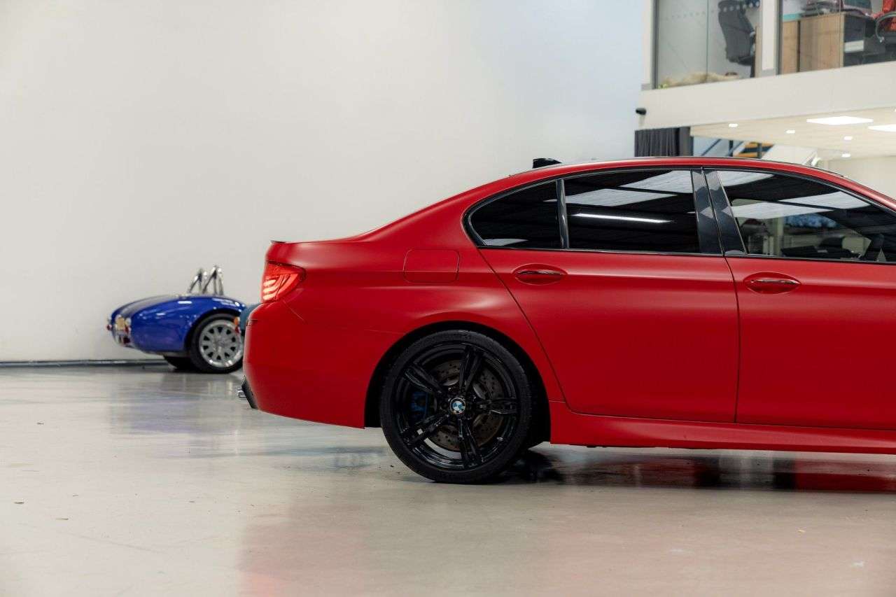 2012 BMW M5 2012 BMW M5