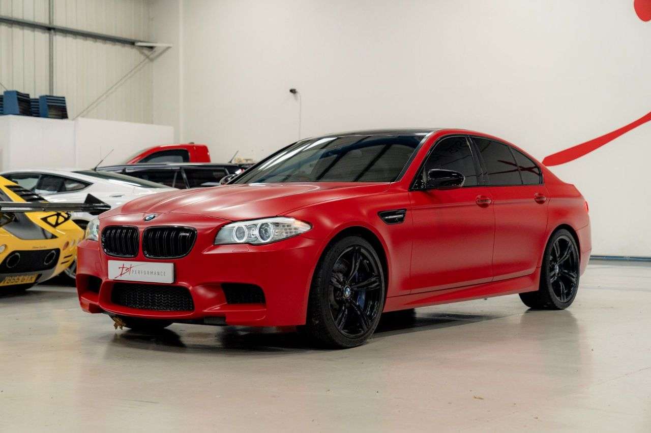 2012 BMW M5 2012 BMW M5
