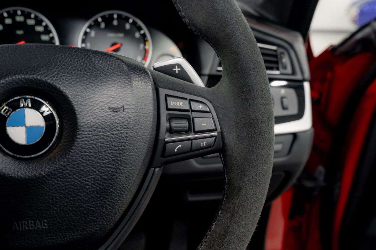 2012 BMW M5 2012 BMW M5