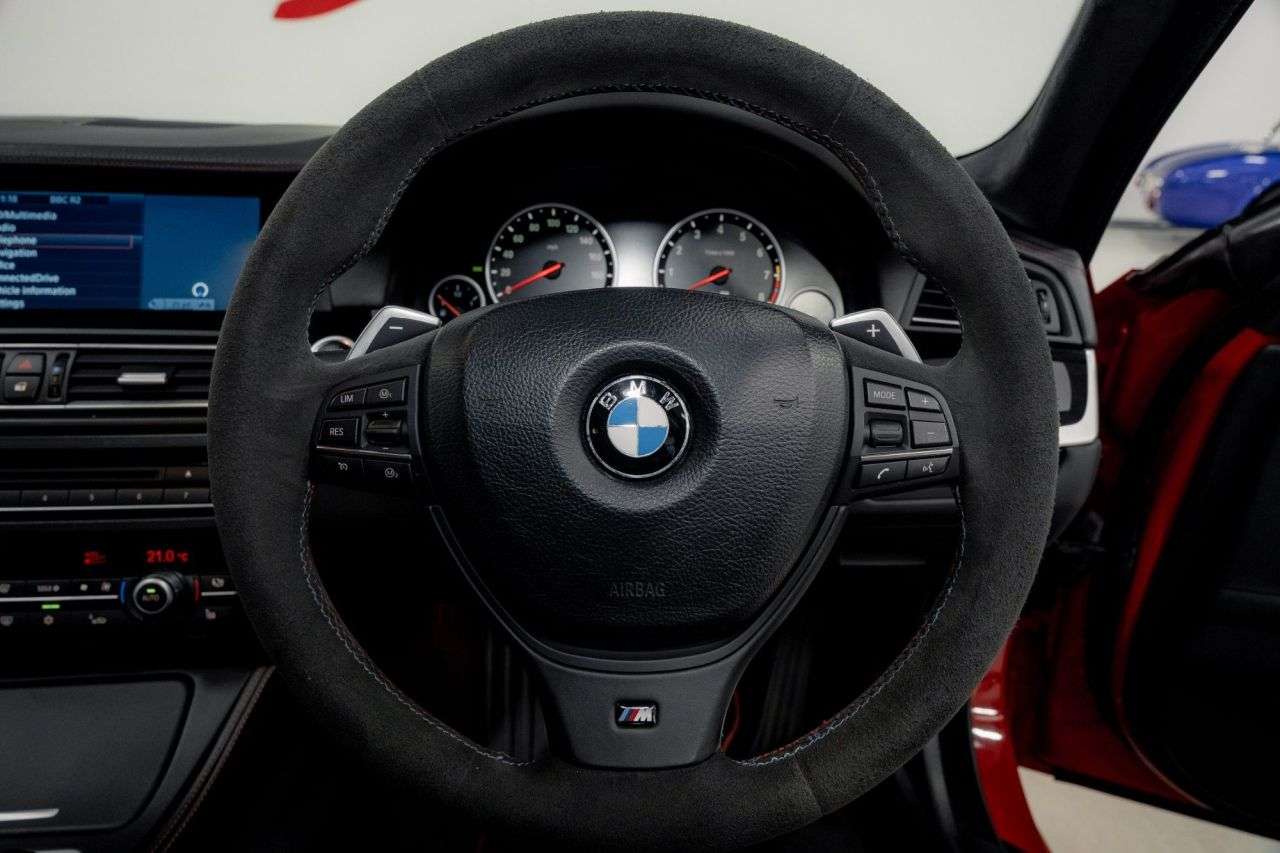 2012 BMW M5 2012 BMW M5