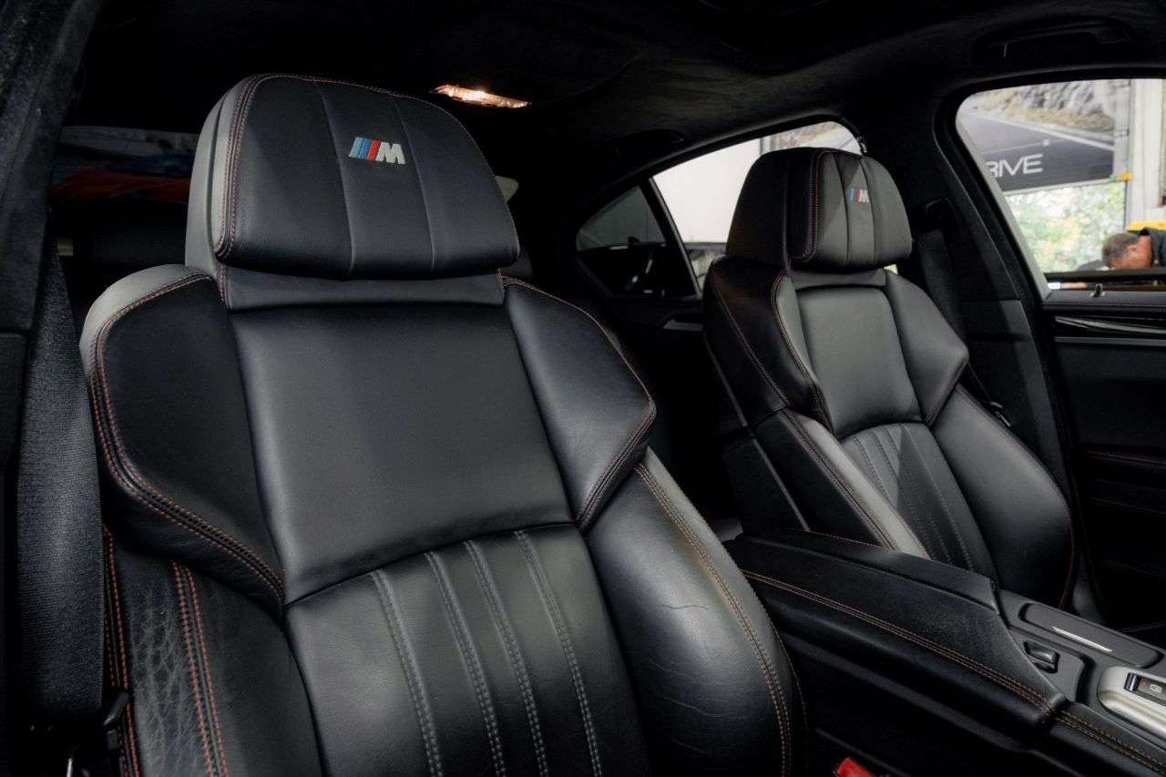 2012 BMW M5 2012 BMW M5