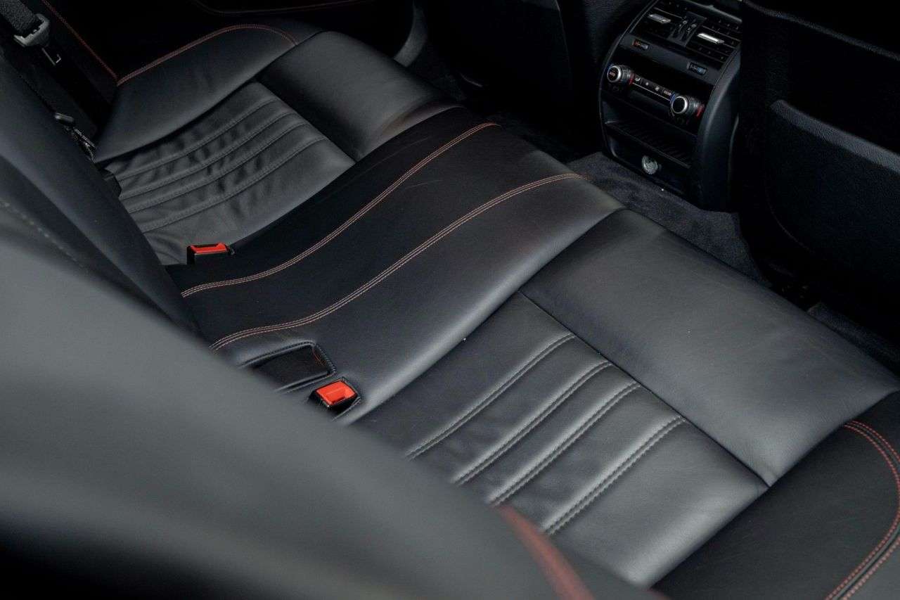 2012 BMW M5 2012 BMW M5