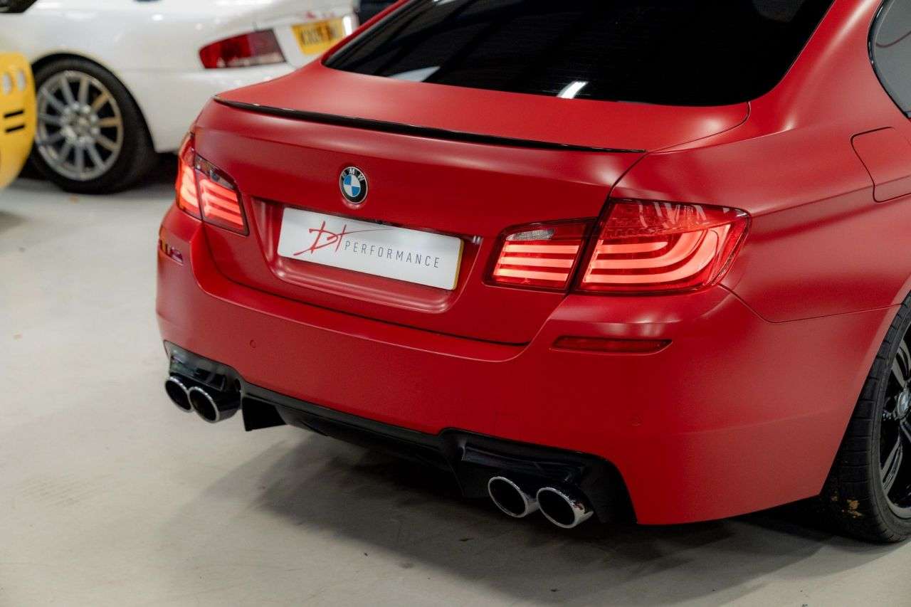 2012 BMW M5 2012 BMW M5