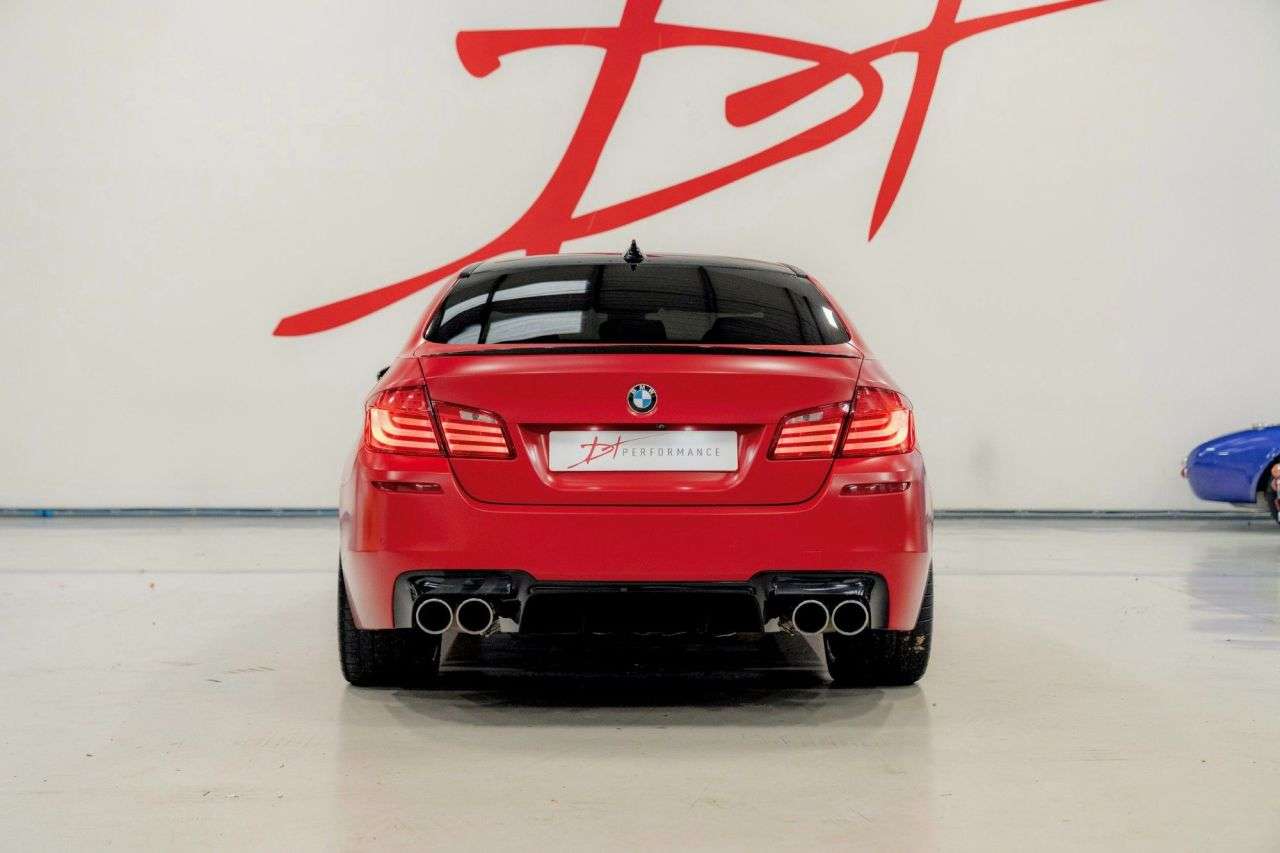 2012 BMW M5 2012 BMW M5