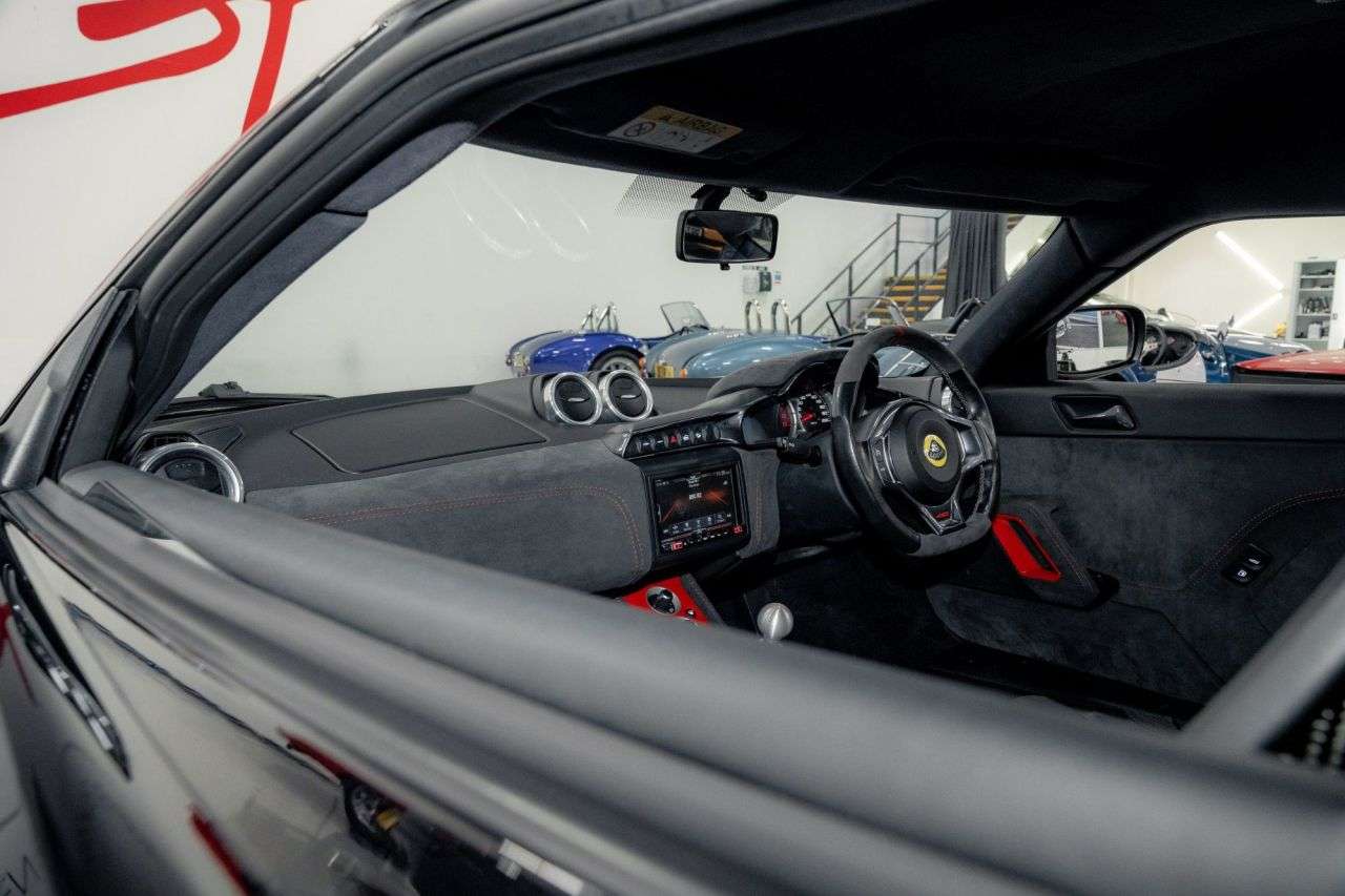 2017 LOTUS EVORA 2017 LOTUS EVORA