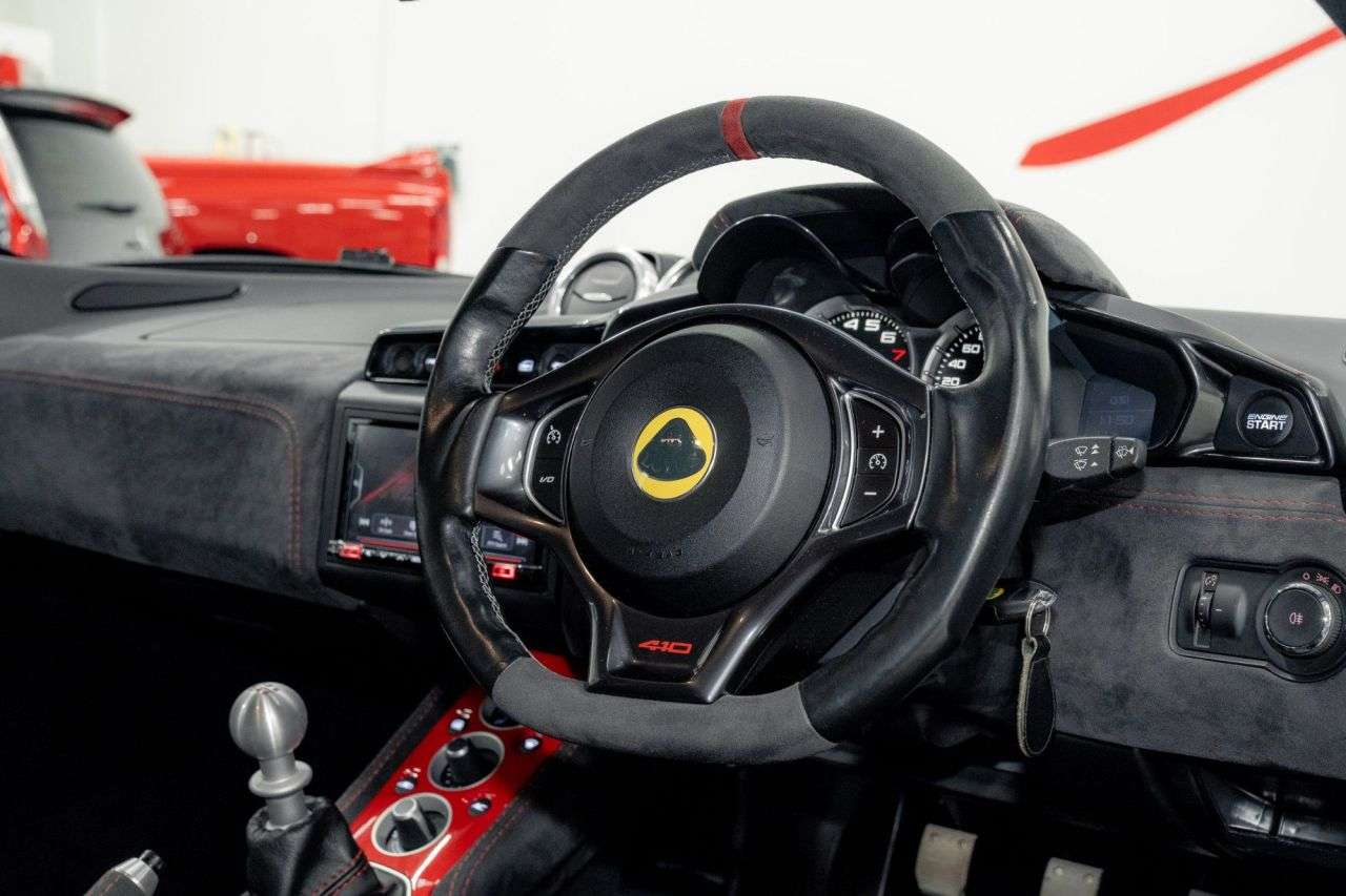 2017 LOTUS EVORA 2017 LOTUS EVORA