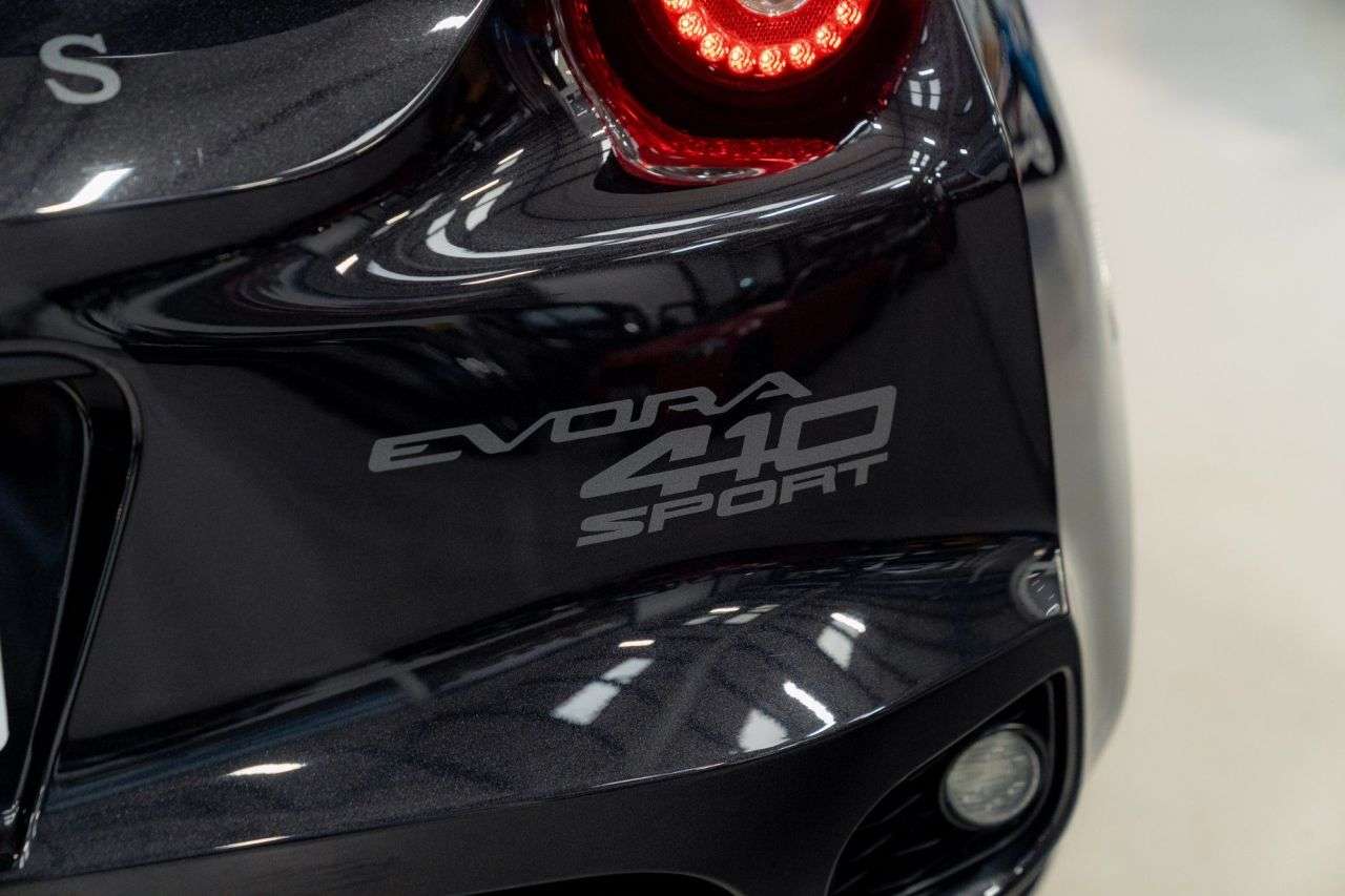 2017 LOTUS EVORA 2017 LOTUS EVORA