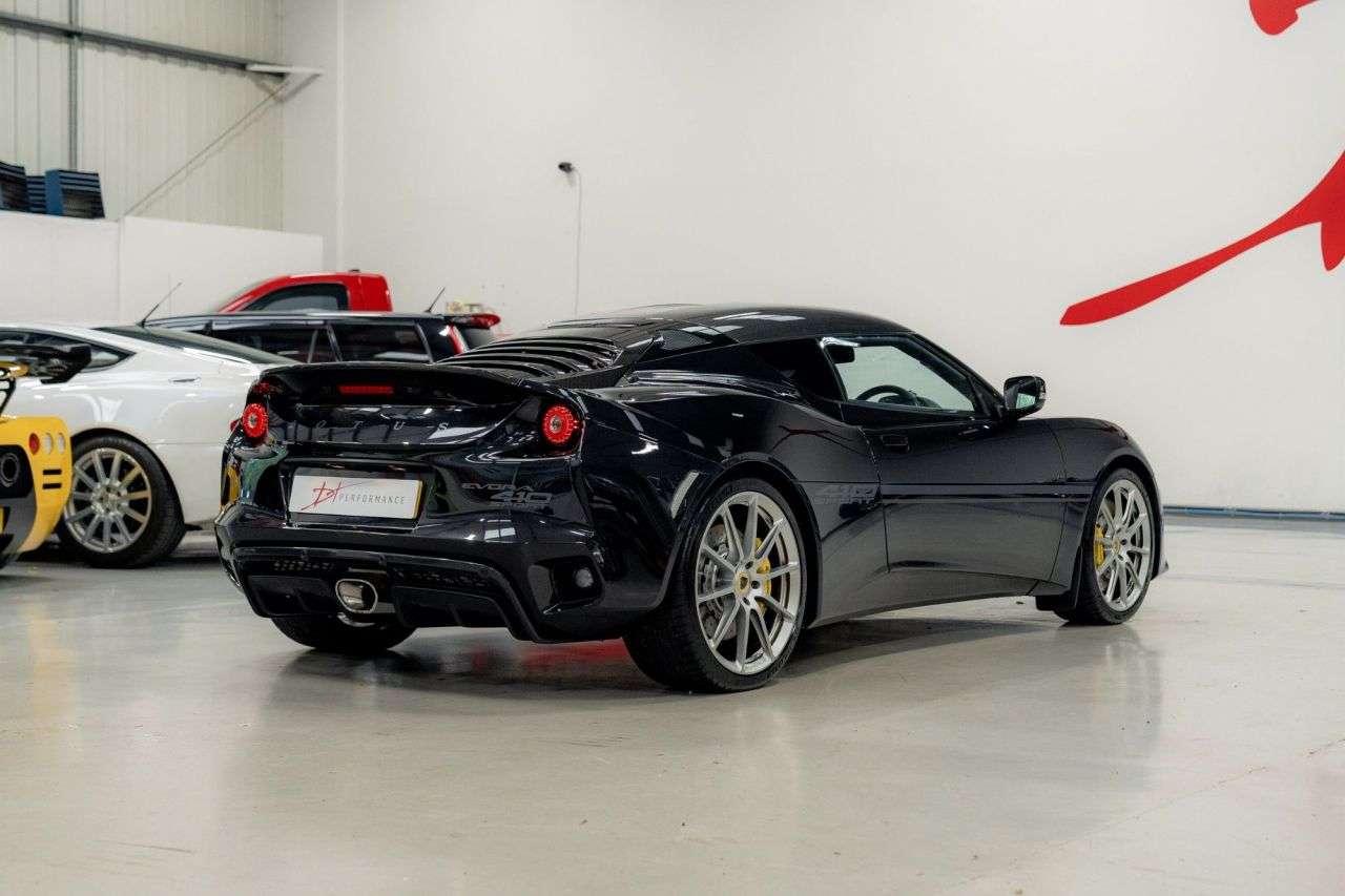 2017 LOTUS EVORA 2017 LOTUS EVORA