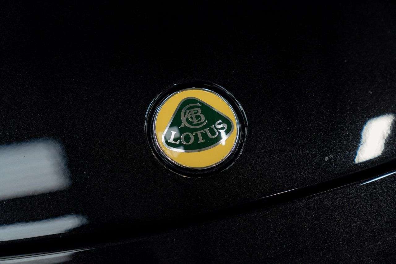 2017 LOTUS EVORA 2017 LOTUS EVORA