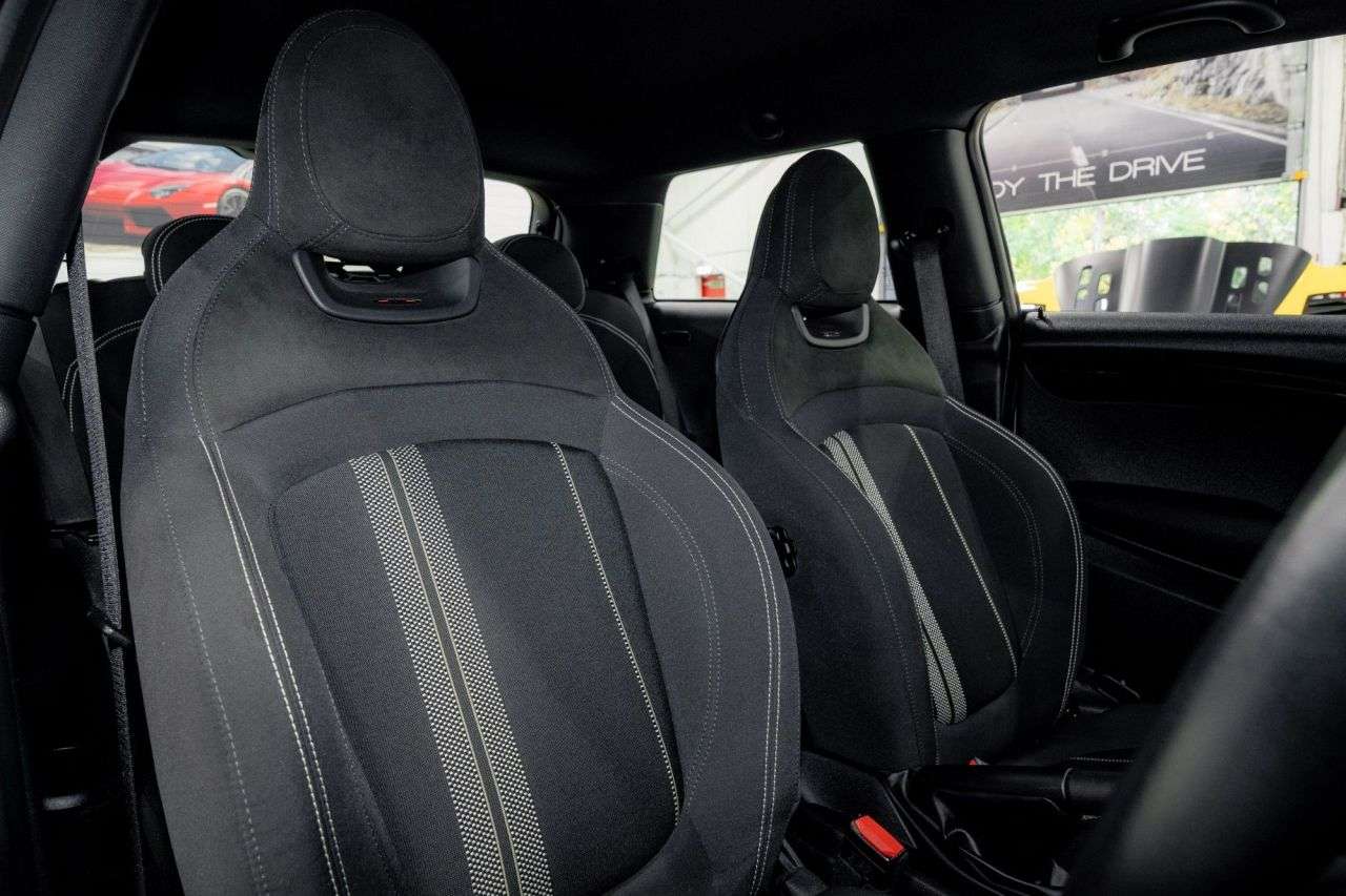 2017 MINI HATCH 2017 MINI HATCH