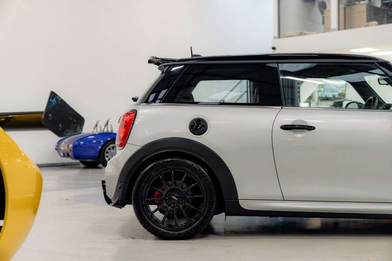 2017 MINI HATCH 2017 MINI HATCH