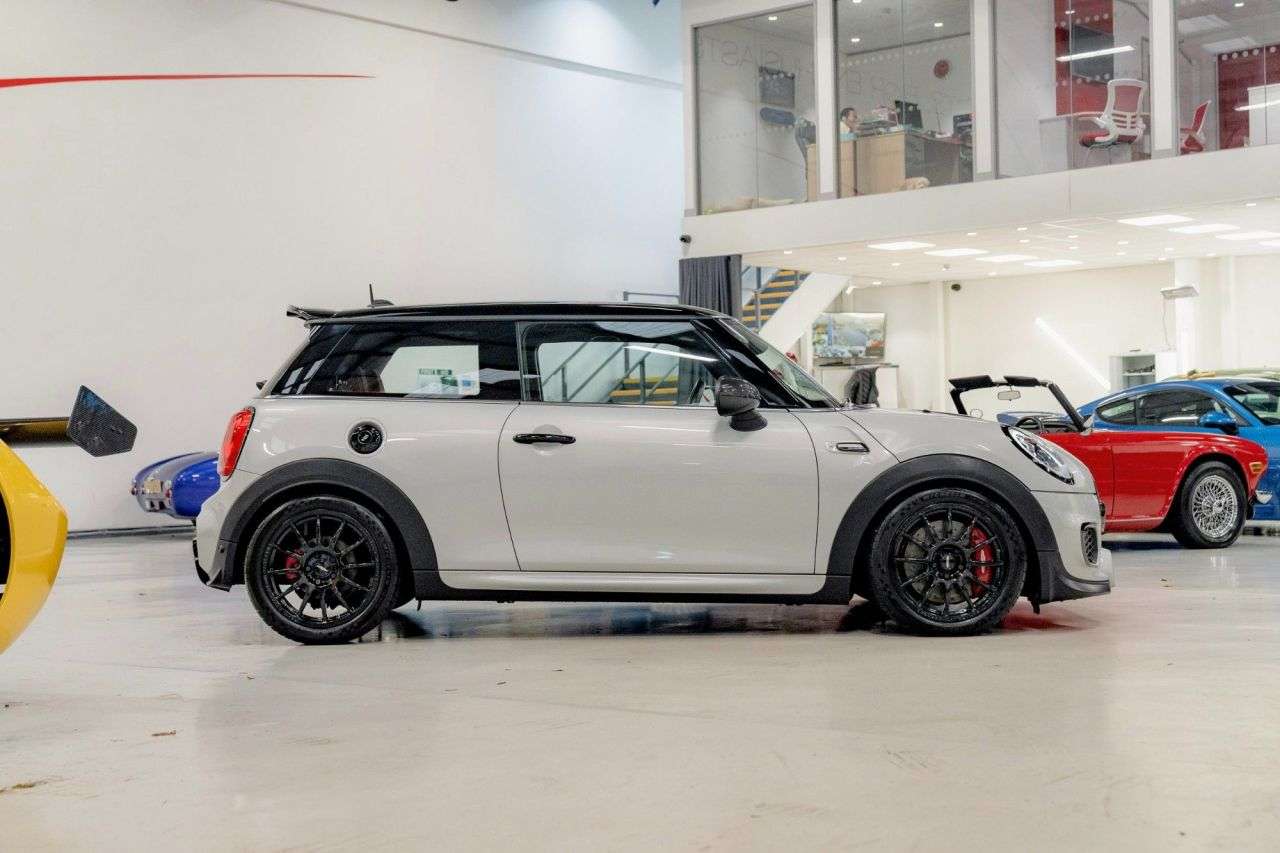 2017 MINI HATCH 2017 MINI HATCH