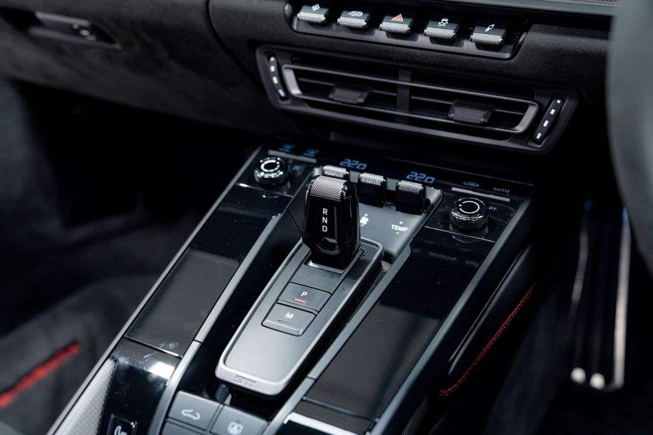 2022 PORSCHE 911 2022 PORSCHE 911