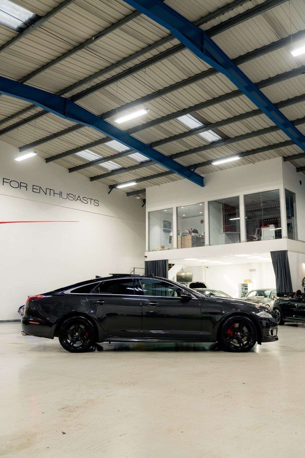 null JAGUAR XJR null JAGUAR XJR