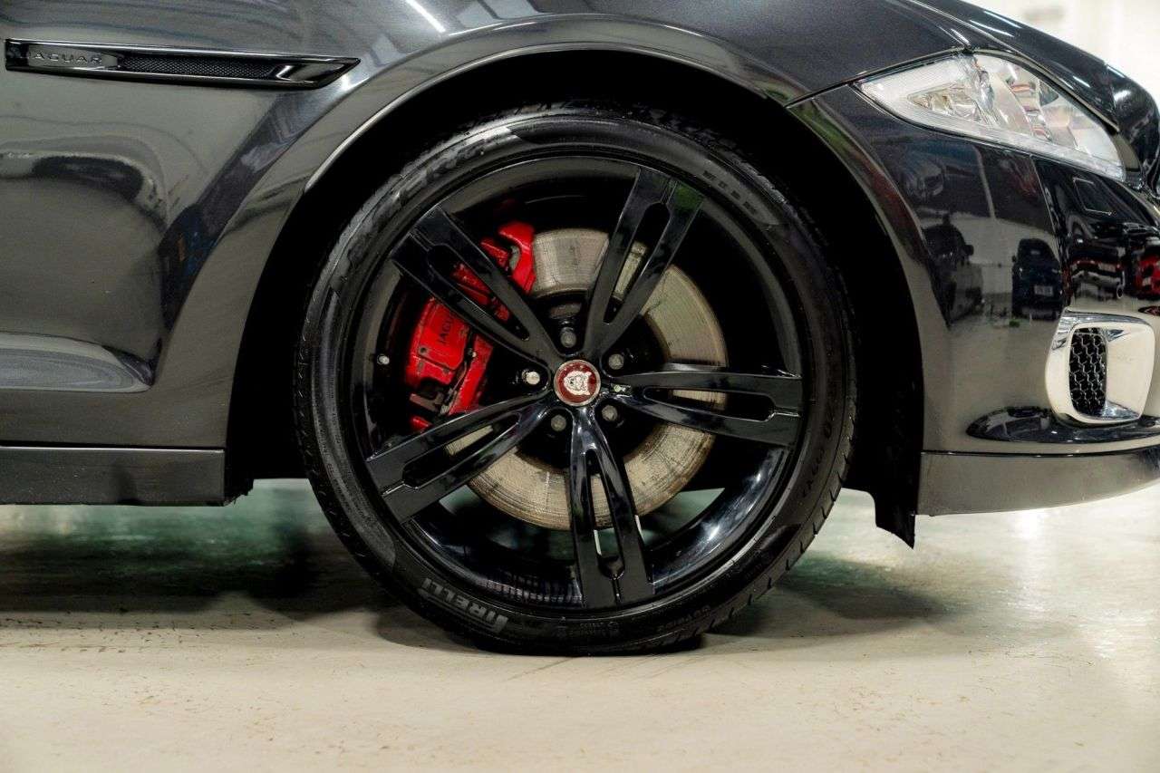 null JAGUAR XJR null JAGUAR XJR