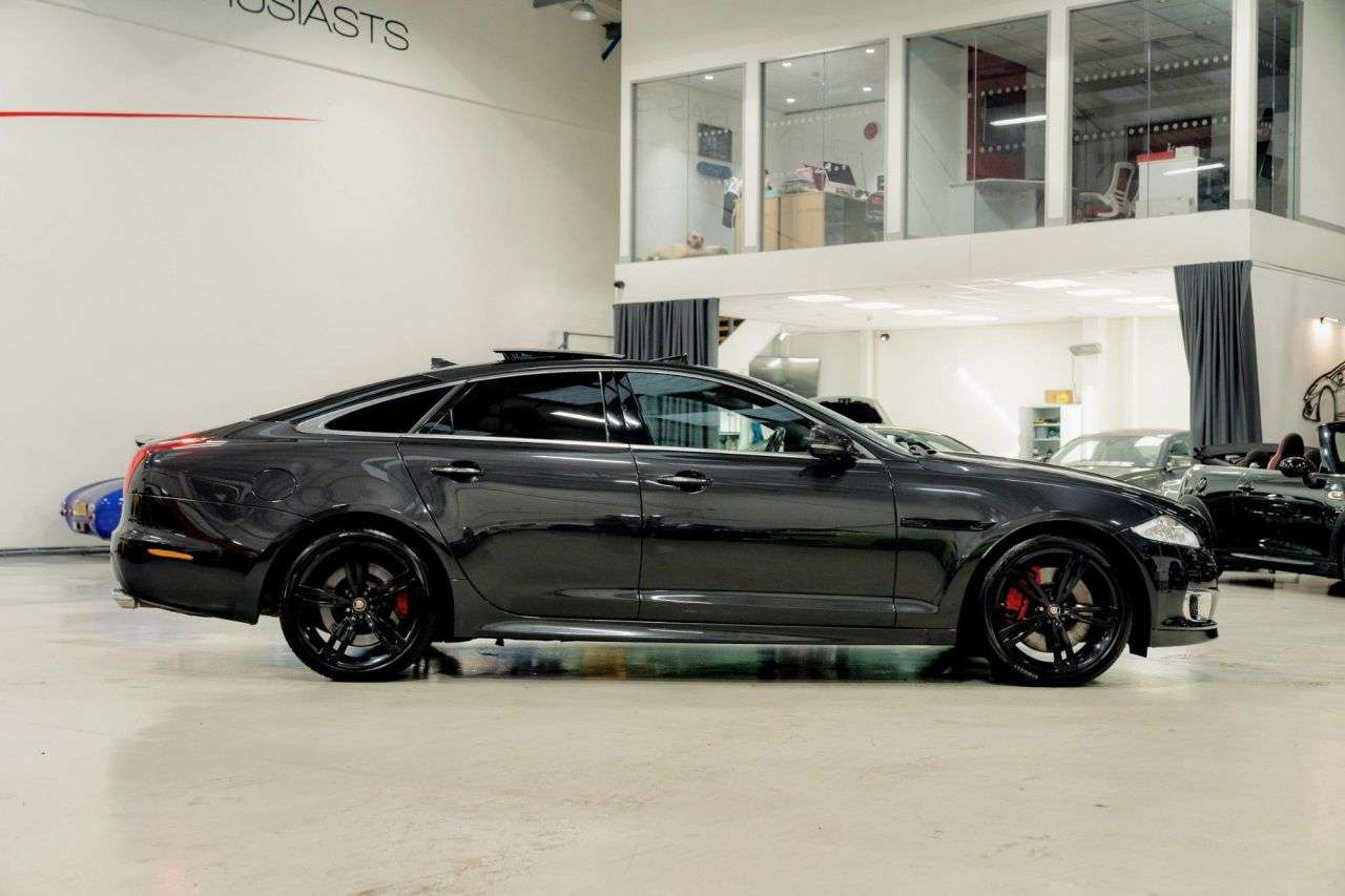 null JAGUAR XJR null JAGUAR XJR