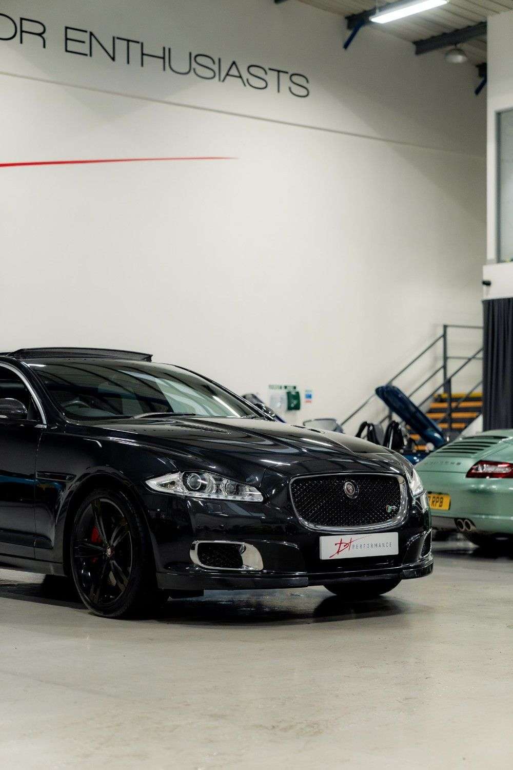 null JAGUAR XJR null JAGUAR XJR