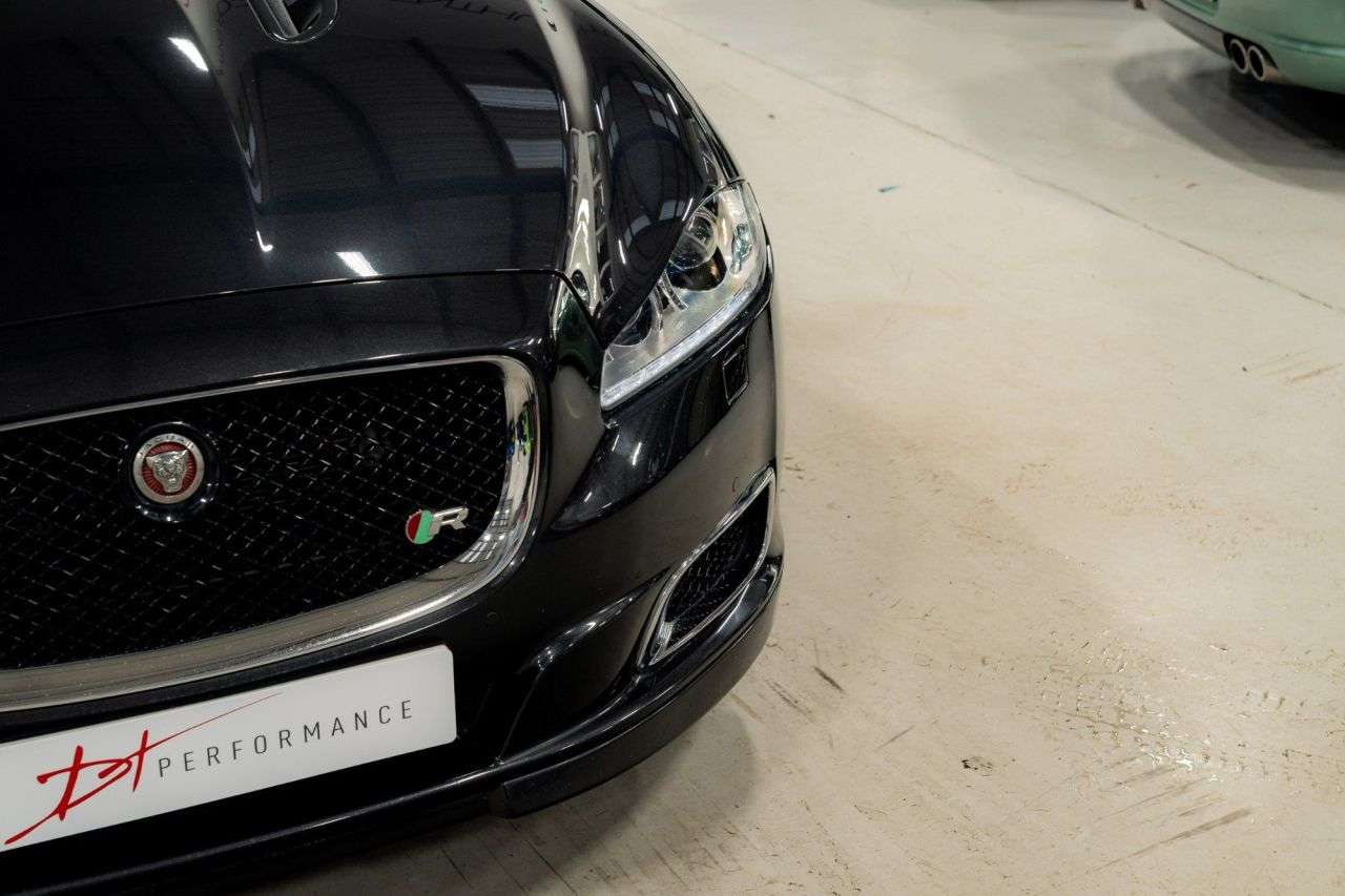null JAGUAR XJR null JAGUAR XJR