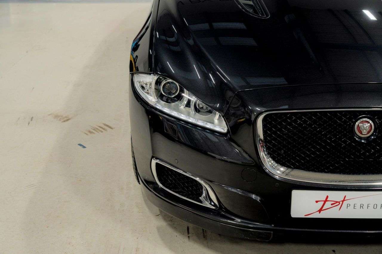 null JAGUAR XJR null JAGUAR XJR