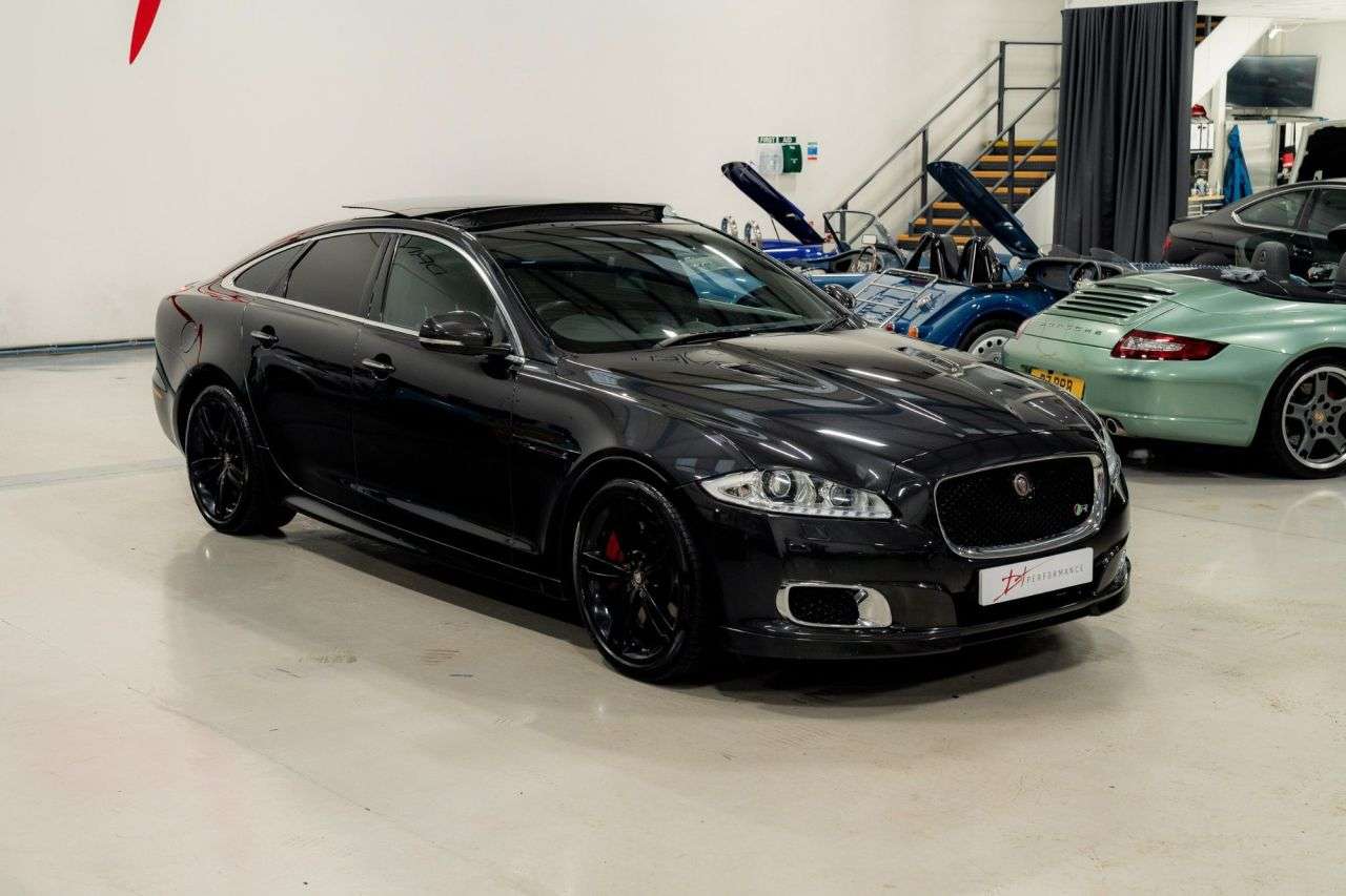 null JAGUAR XJR null JAGUAR XJR