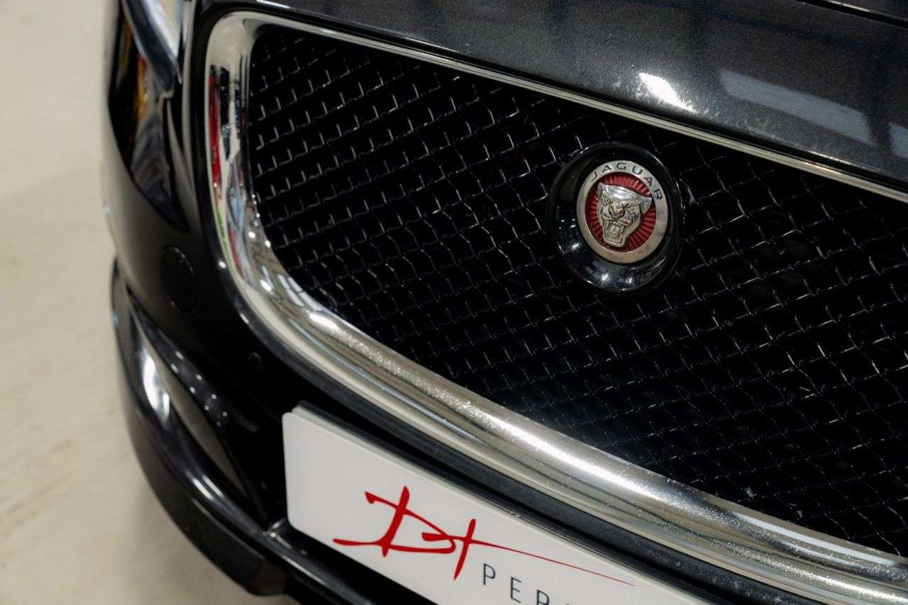 null JAGUAR XJR null JAGUAR XJR