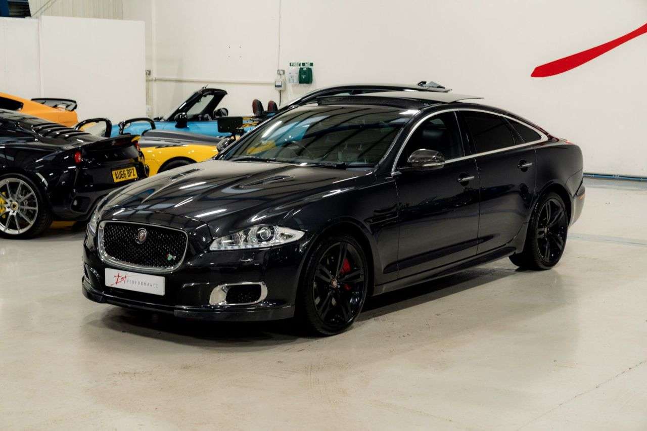 null JAGUAR XJR null JAGUAR XJR