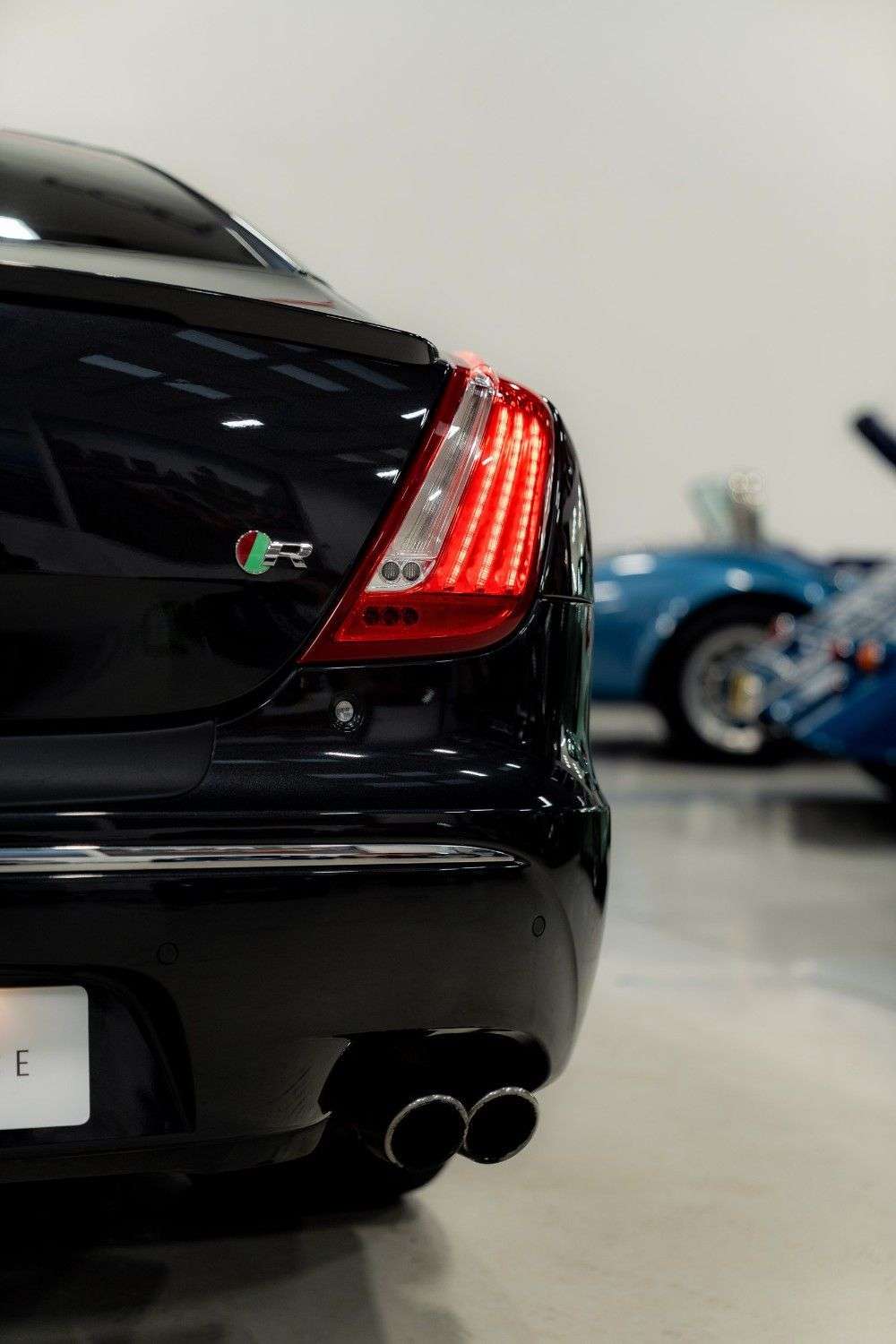 null JAGUAR XJR null JAGUAR XJR