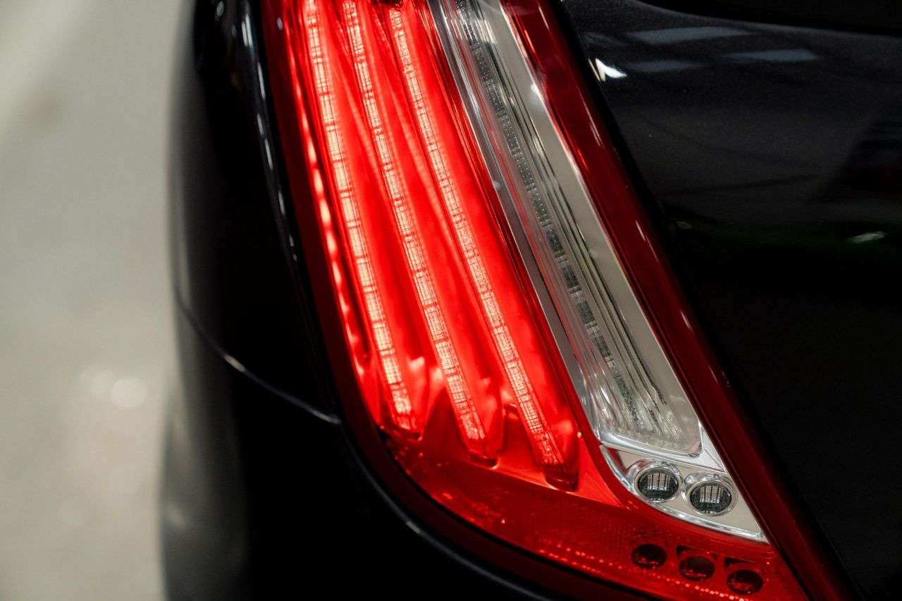 null JAGUAR XJR null JAGUAR XJR