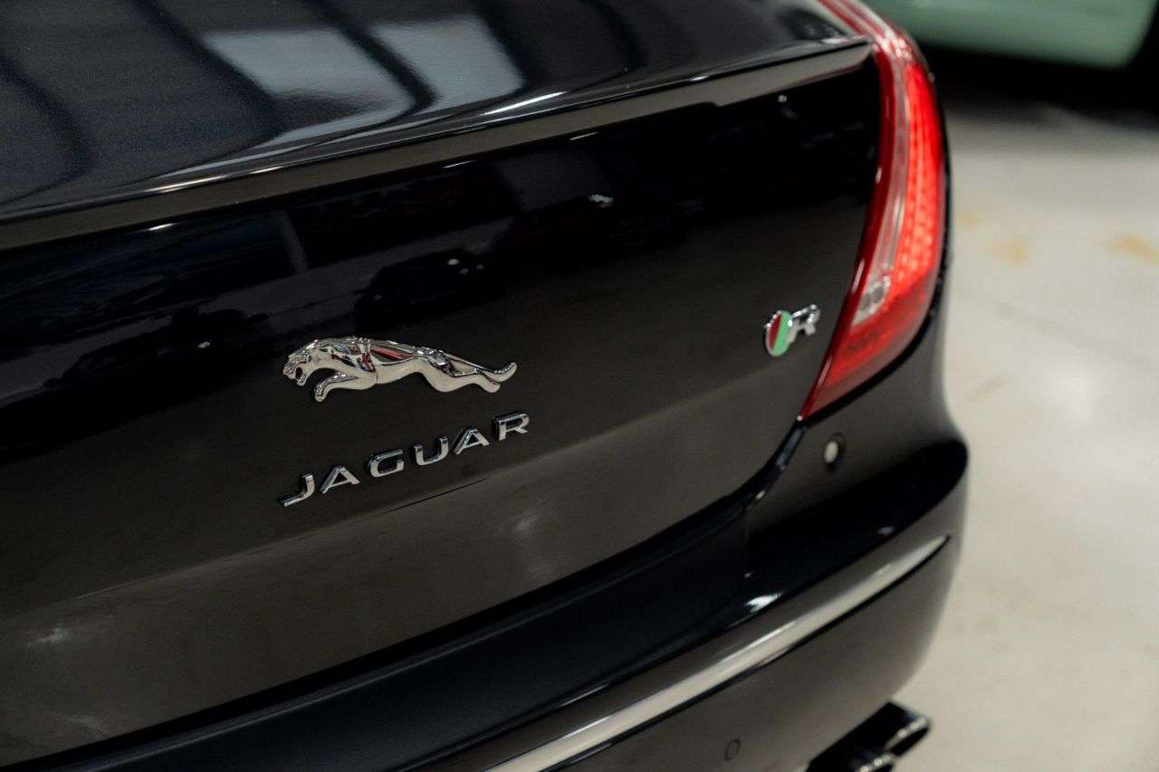 null JAGUAR XJR null JAGUAR XJR