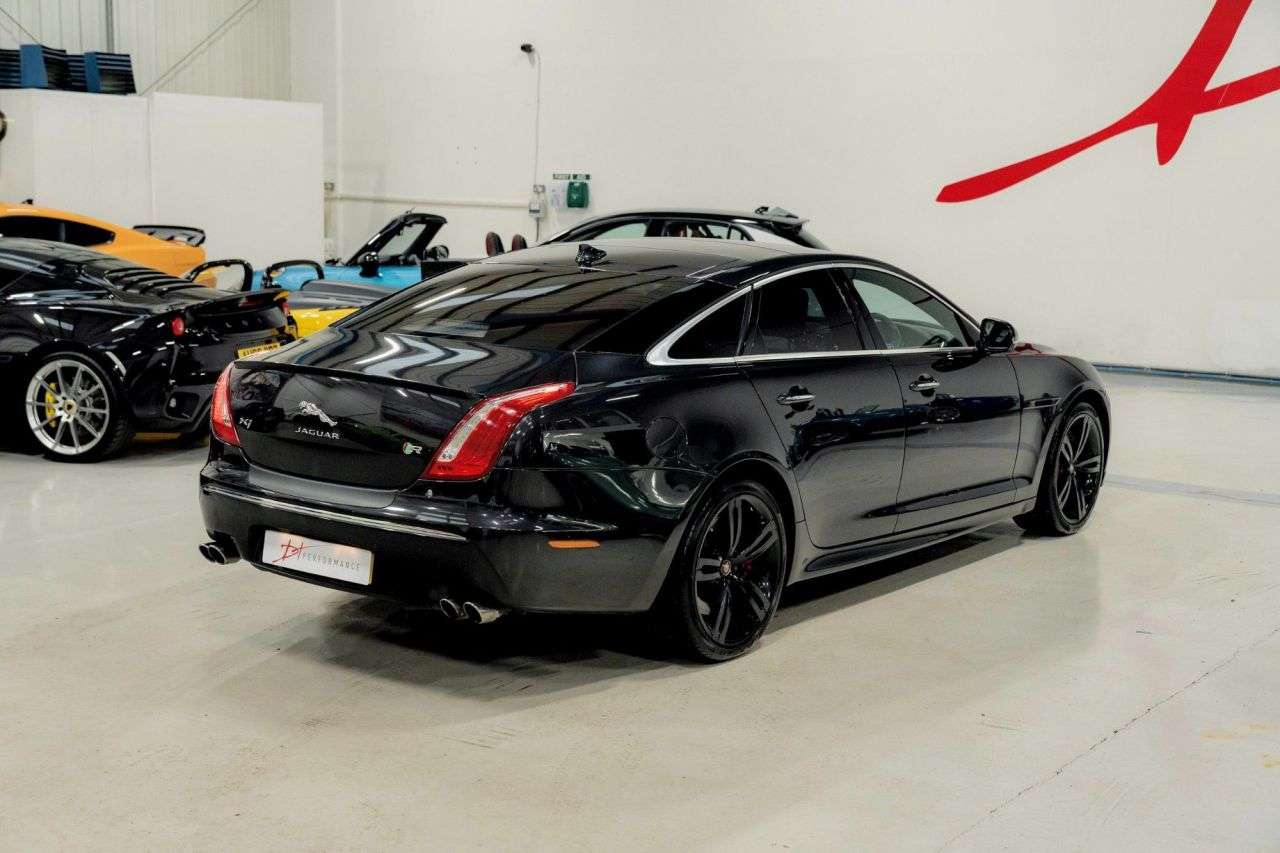 null JAGUAR XJR null JAGUAR XJR