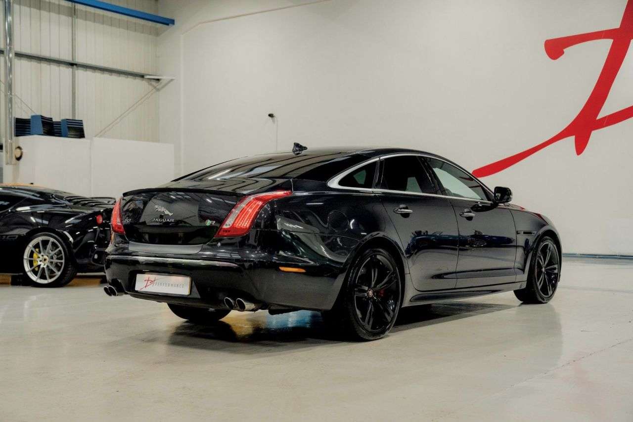 null JAGUAR XJR null JAGUAR XJR